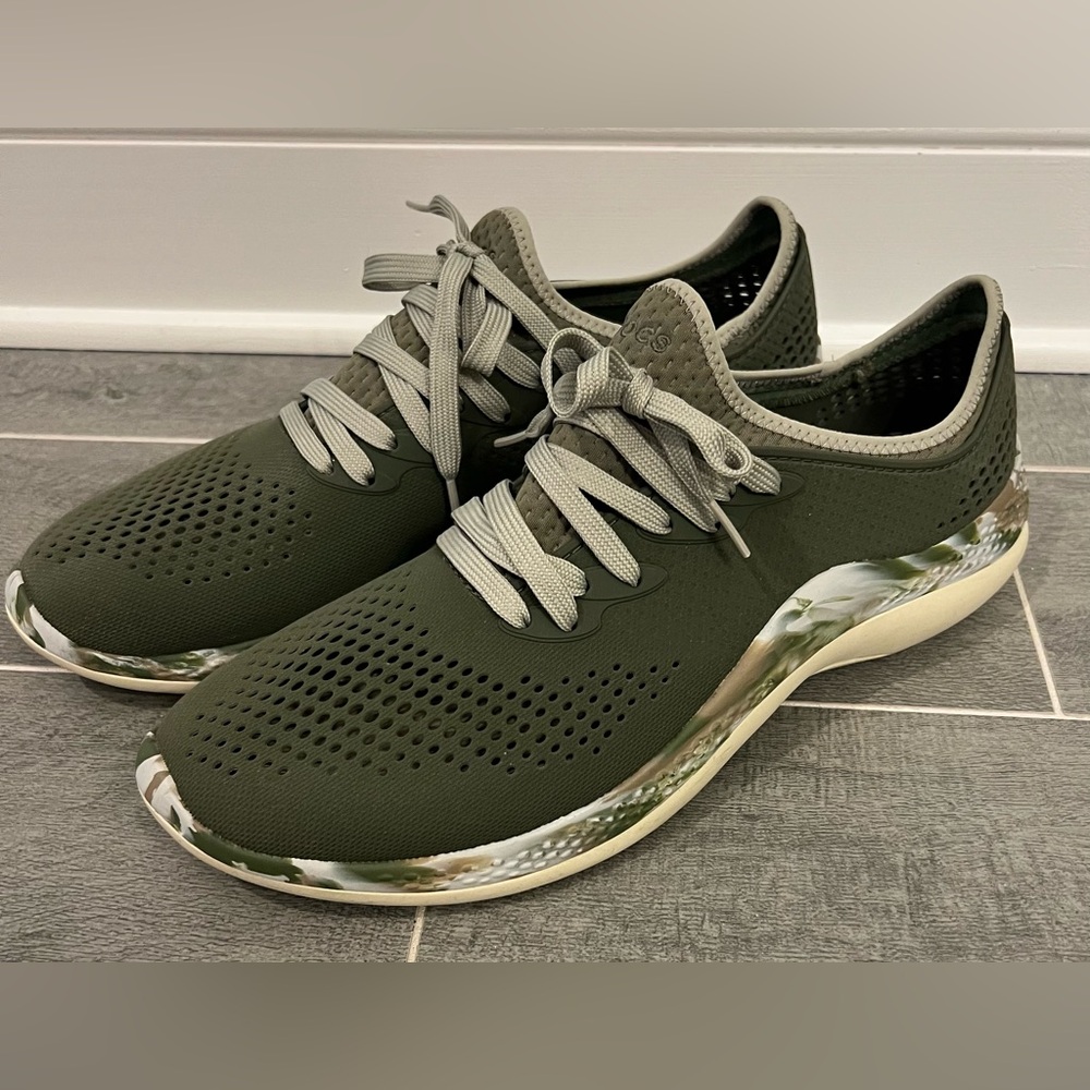Men’s Crocs Lite ride pacer sneaker